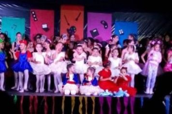 Foto - Ballet Attitude se apresenta no CIC