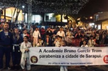 Foto - Sarapuí 147 anos! Desfile Cívico, resgata a história da cidade desde a fundação por Capitão Luis Vieira