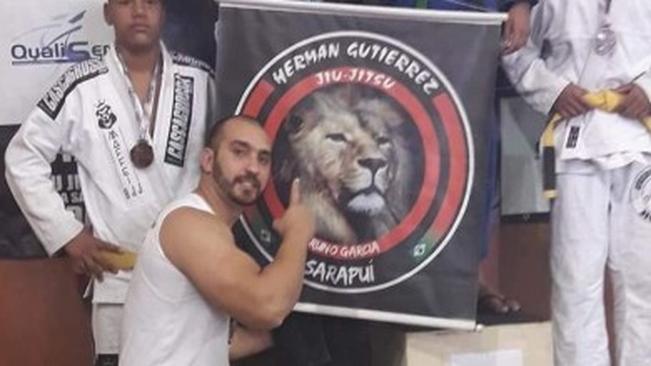 Atletas do projeto de Jiu Jitsu do Cras Sarapuí ganham medalhas em Torneio de São Roque