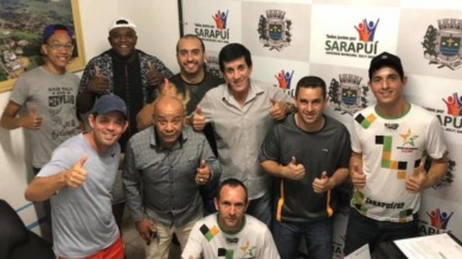 Esporte, prefeito se reúne com esportistas da cidade