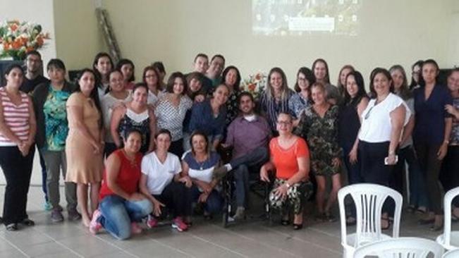 Professores da Rede Municipal participam de palestra com tema “Motivação e Trabalho em Equipe”