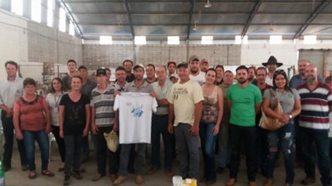 Diretoria e Agricultura e CATI promovem curso de “Produção de Leite Orgânico”